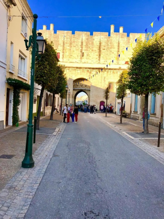 La Maison dans les remparts