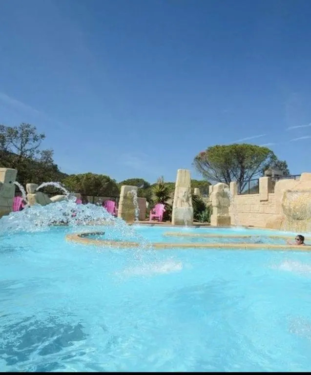 Camping les Cigales - Mobil-home 4/6 personnes