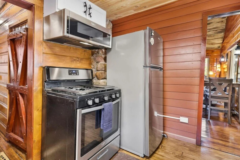 Beary Nice Cabin #2063 by Big Bear Vacations