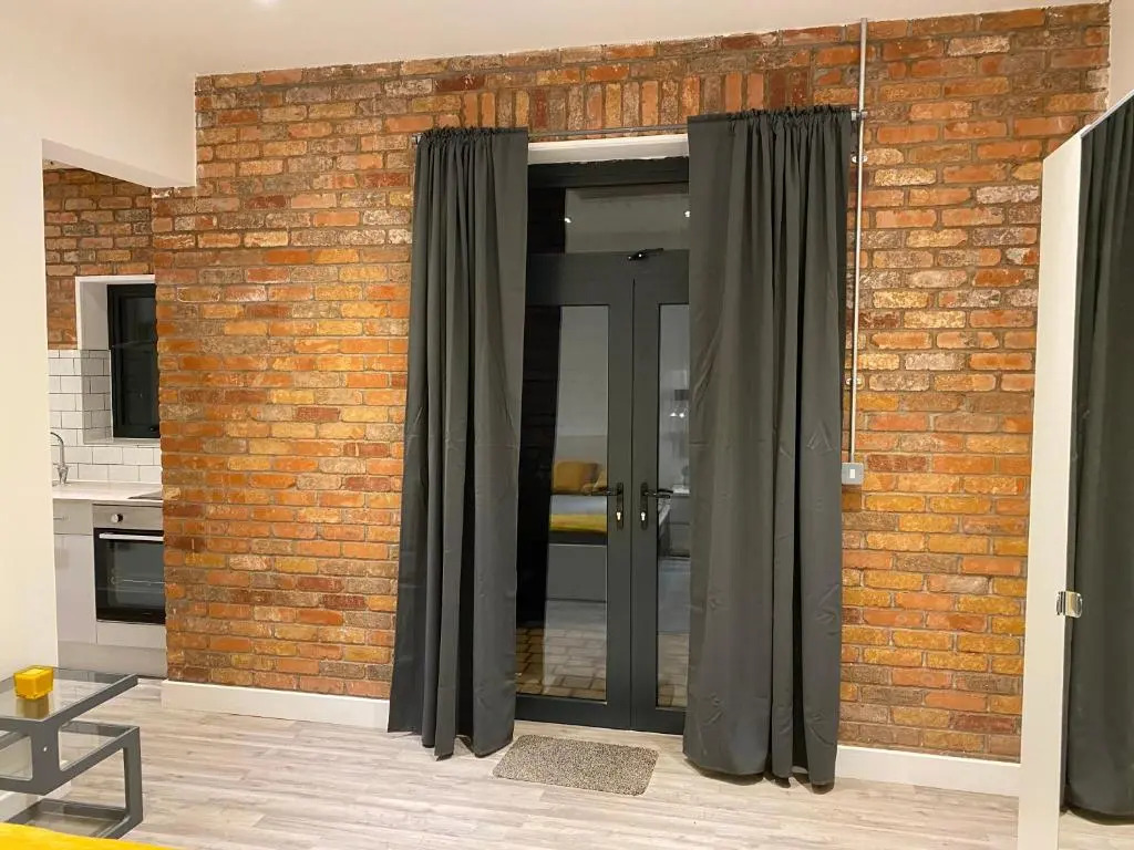 Lovely 1 bedroom serviced apartment in City Centre