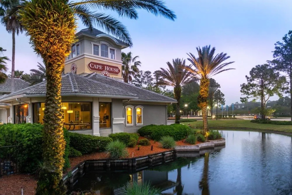 Superb Location & Luxury Amenities