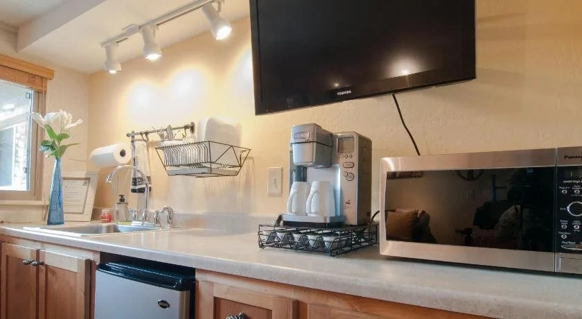 Boise Hillside Suites