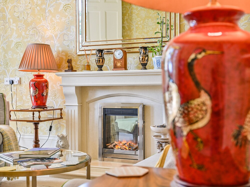 Muntham Deluxe Apartment 2