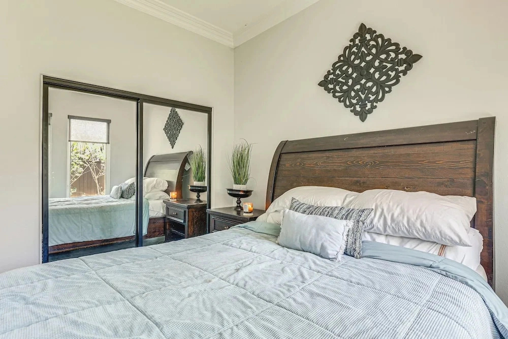 LA Costa Valley Newly Remodeled Gem