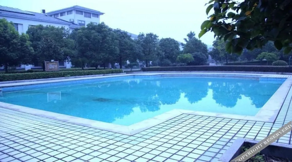 Yunhai Hotel