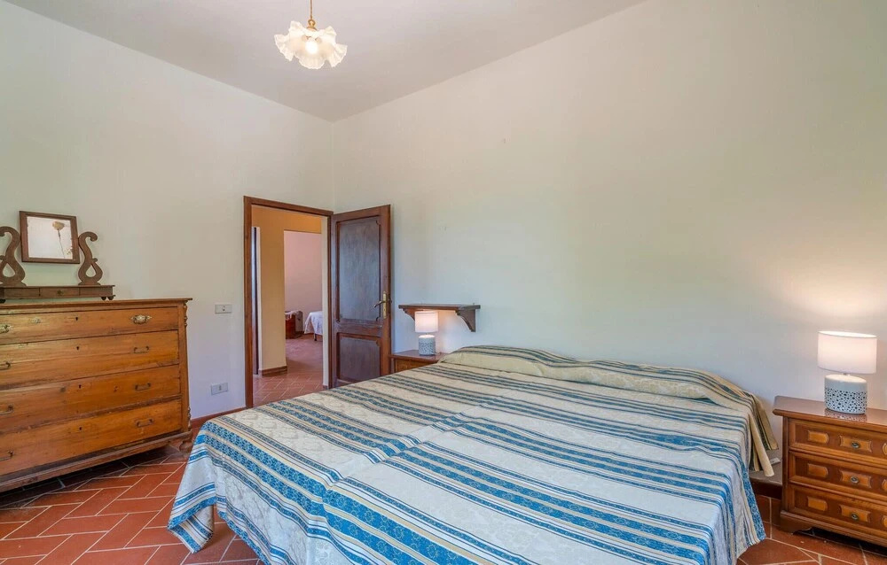 Lovely Home In Sarteano
