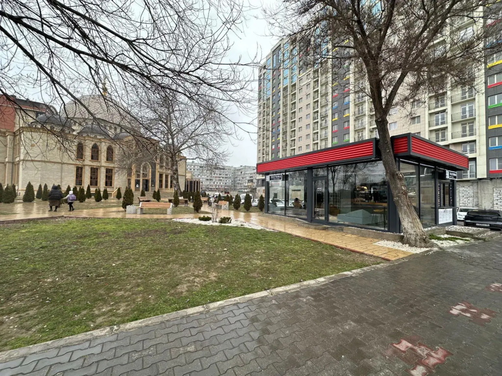Gosti05 (Гости05) на улице Времена Года