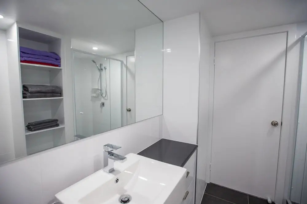 301 Royal Harbour