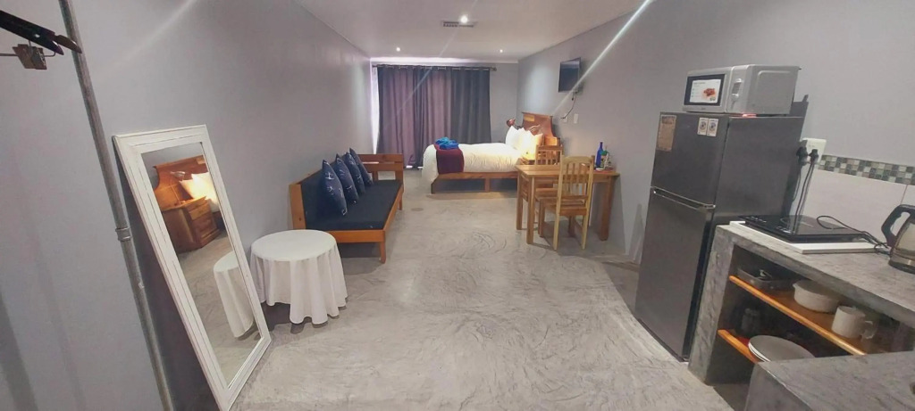 Swartberg Cottages