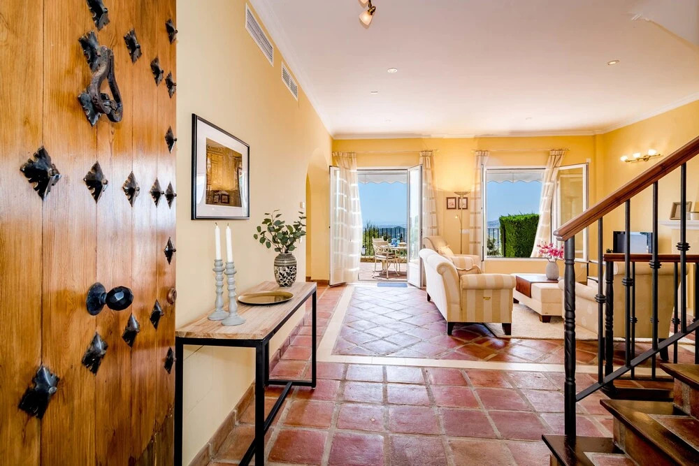SBCC 2 bedroom villa with breathtaking views Roomservice