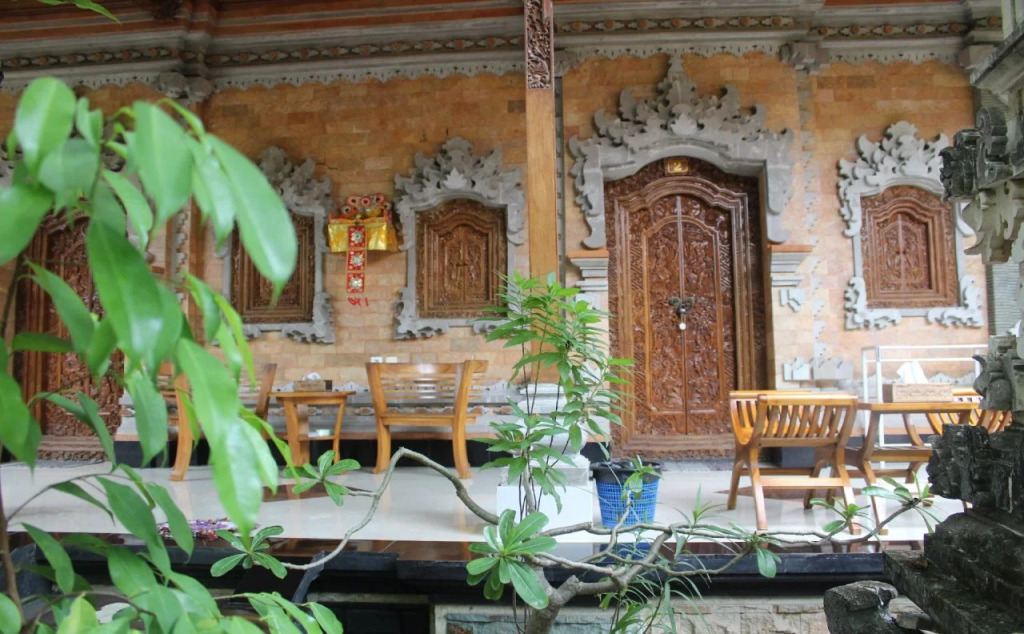 Green Palace Homestay