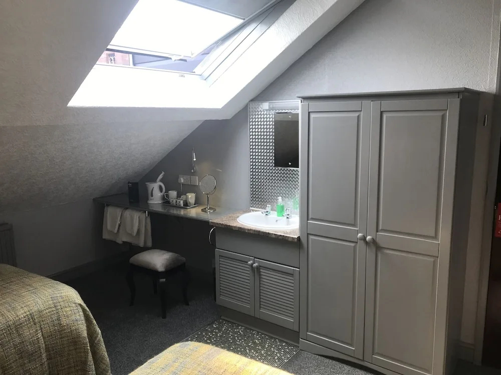 Cornerways Guest House
