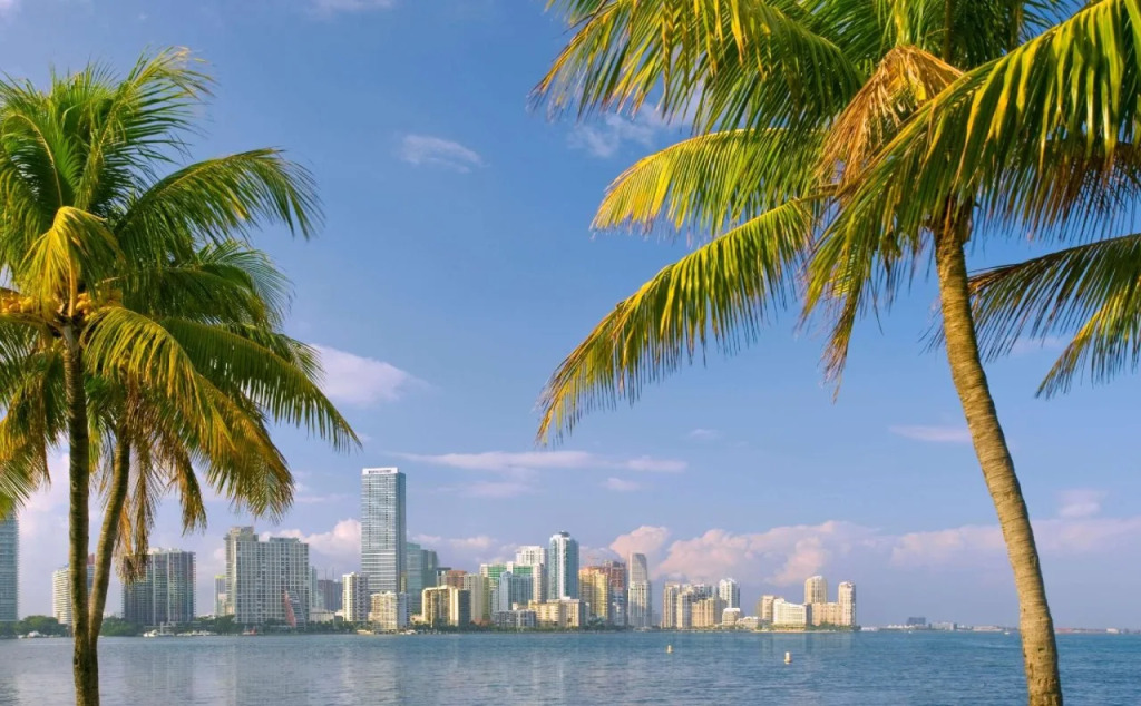 Hilton Miami Airport Blue Lagoon