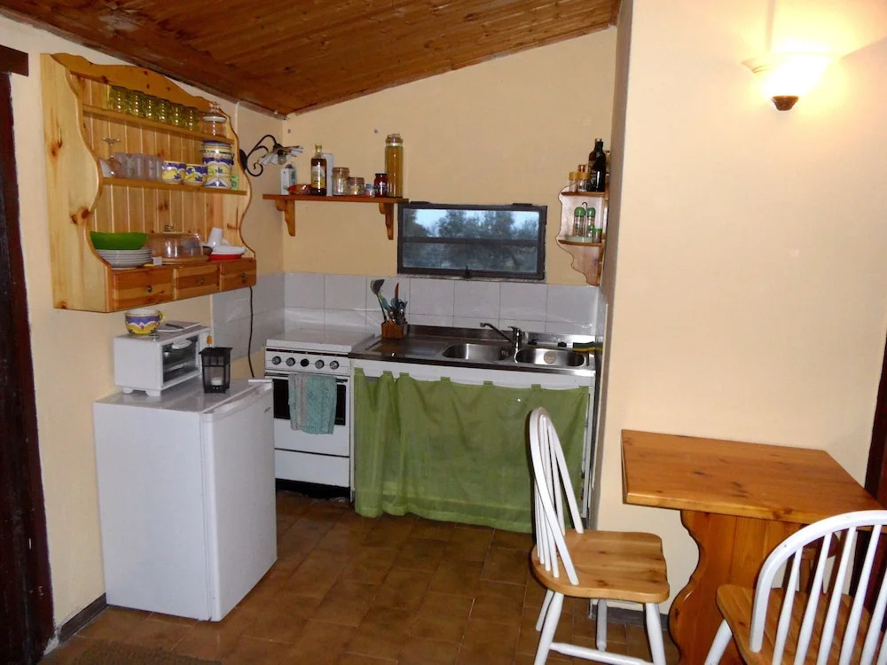 Villa Bonaccorso - antica e maestosa villa con piscina ai piedi dellEtna