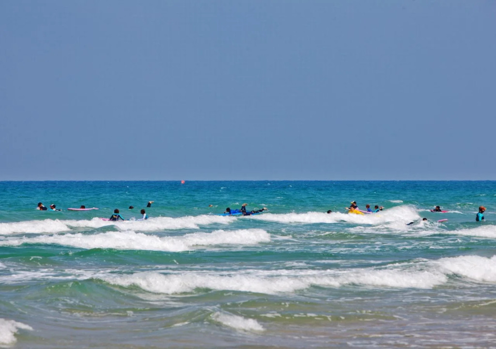 Q Village - Poleg Beach