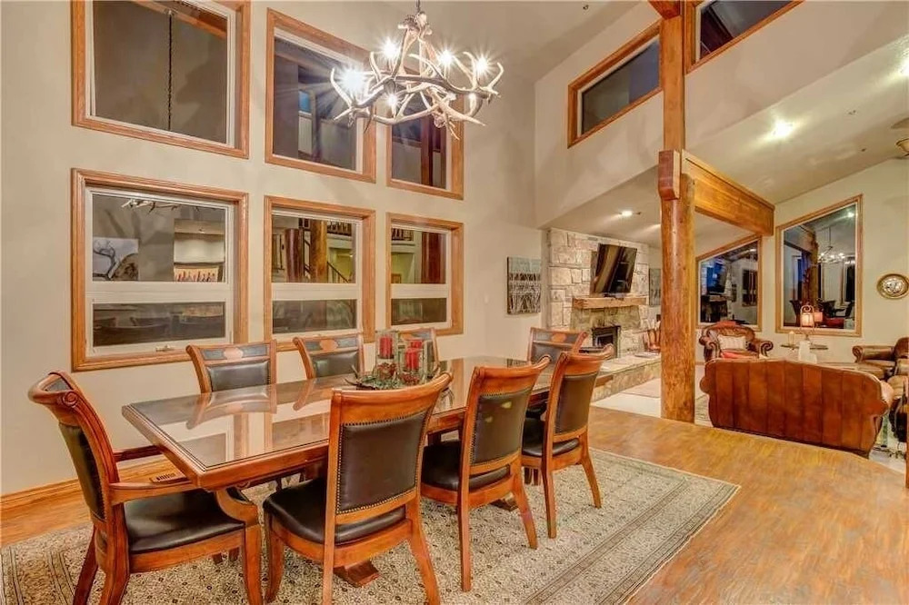 7700 Sterling Drive 5 Bedroom Home