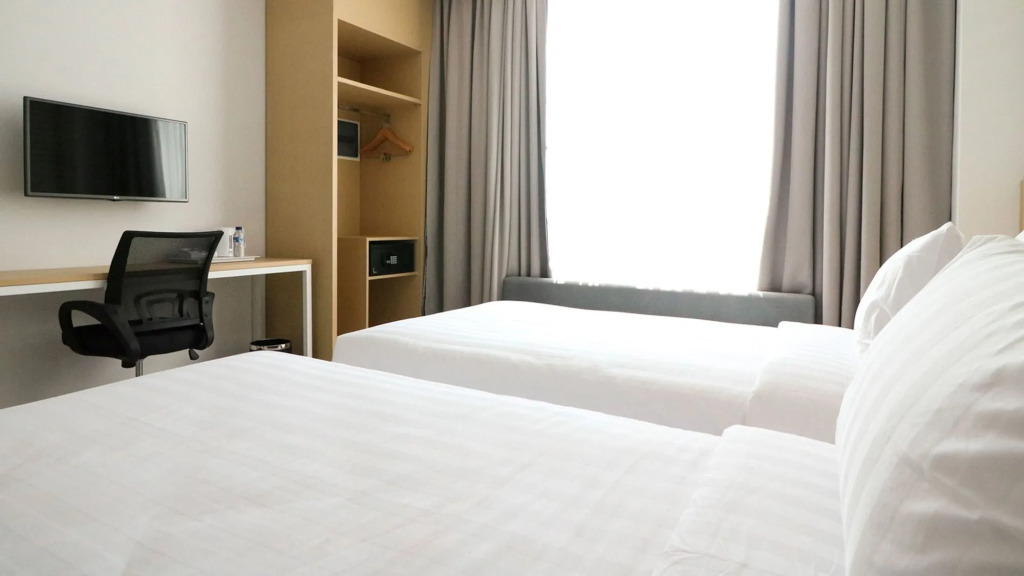 PALM PARK Hotel Surabaya