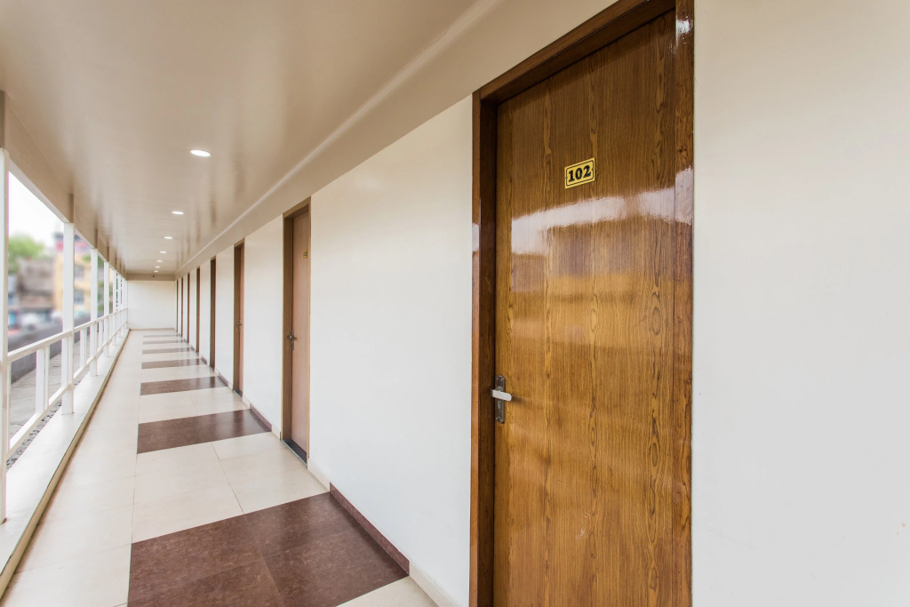 OYO 11929 Hotel Ridhi Sidhi