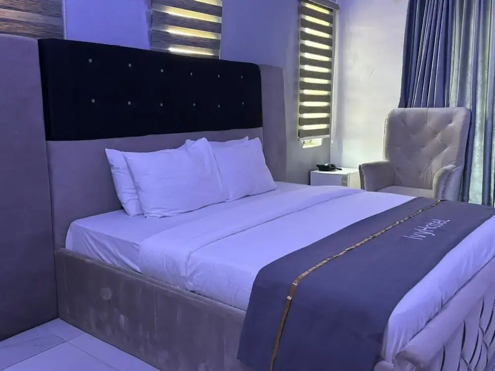 Aotel Accent Hotels and Suite
