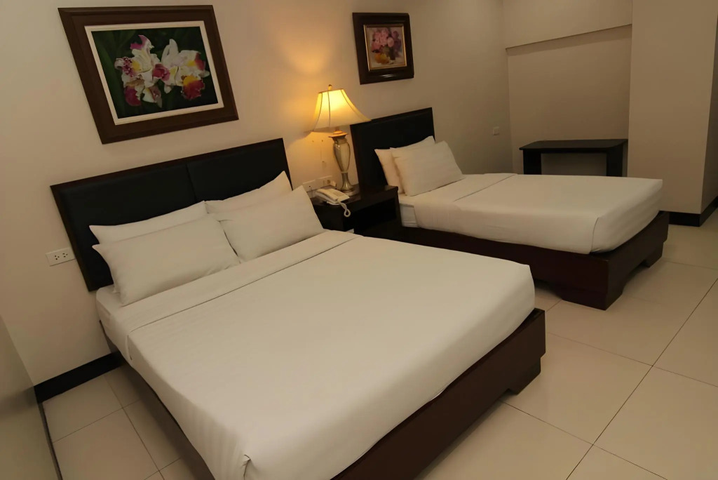 Main Hotel and Suites Cebu