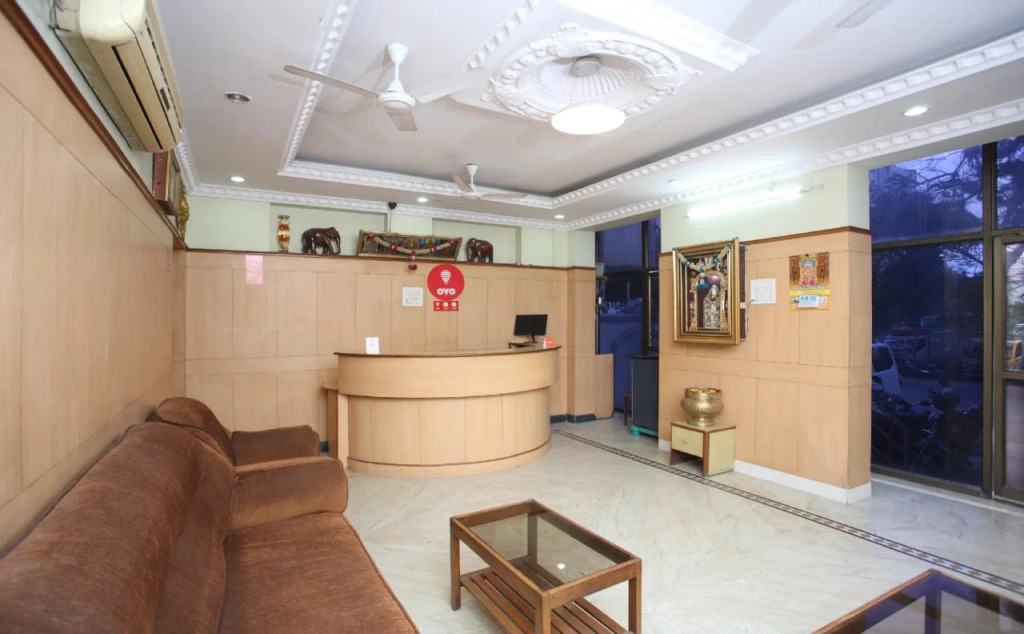 Hotel Sunshine Residency
