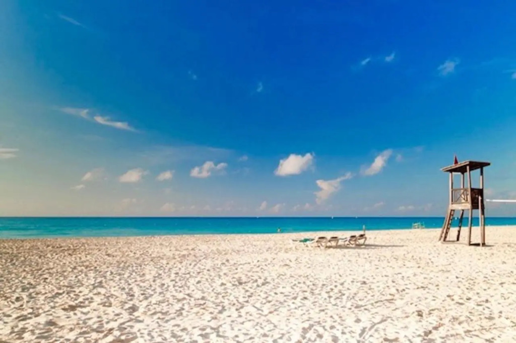 Beach Energy Hotel By BFH