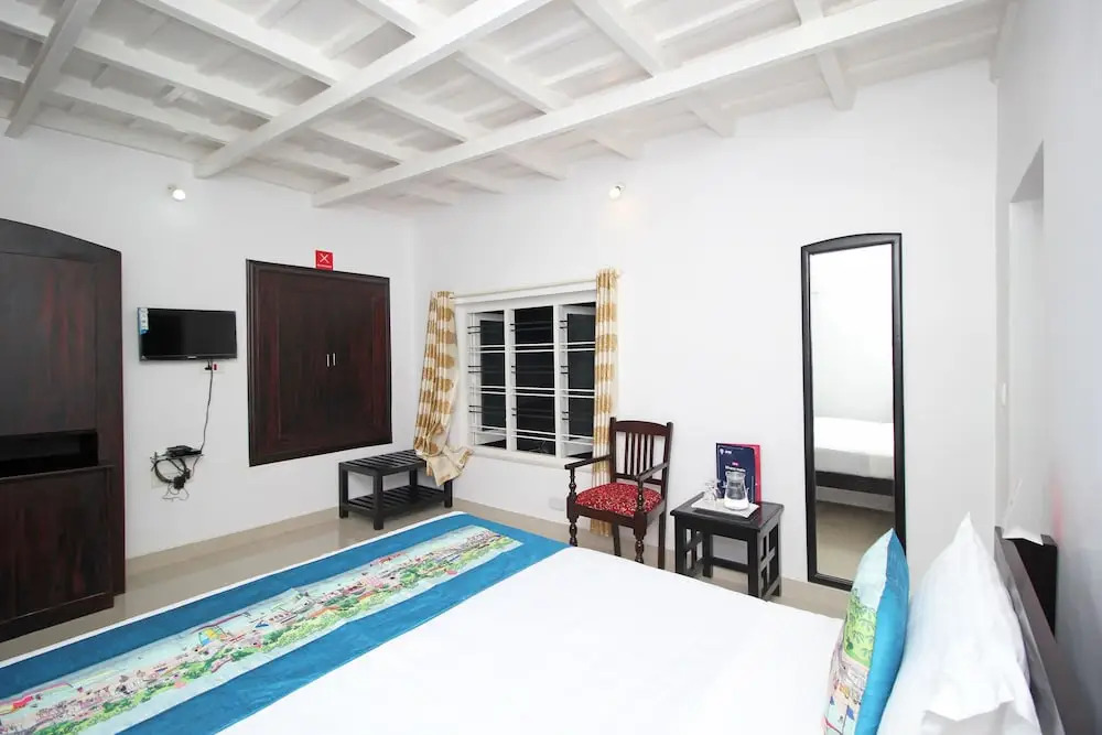 OYO 7170 Home Stay Vintage Villa