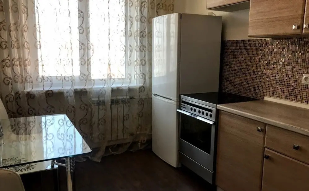 Владивосток Рент на улице Толстого
