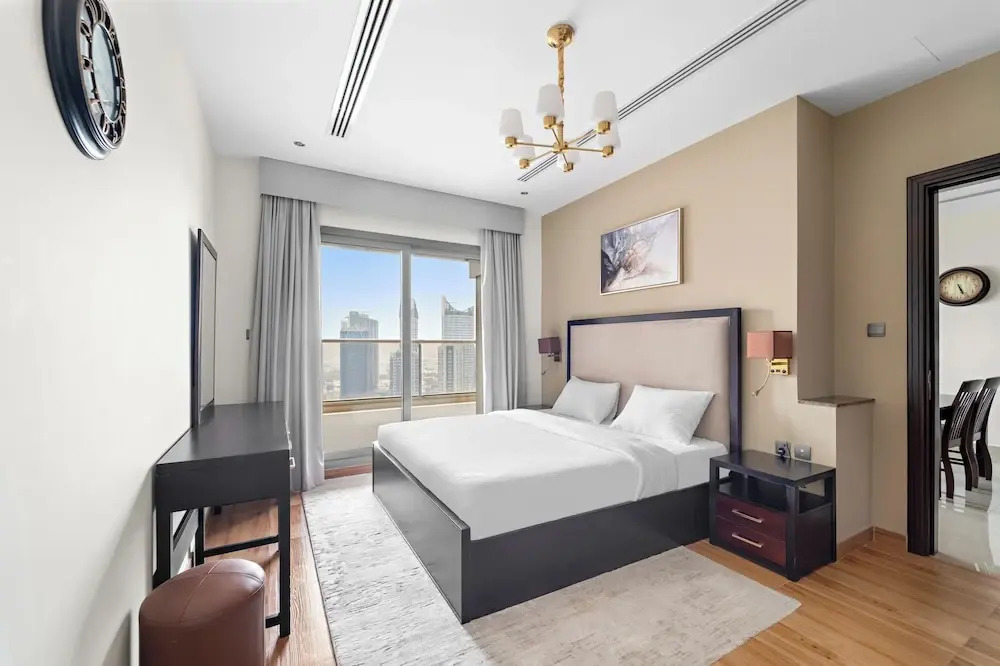 Elite Studio with Burj Khalifa & Pool View