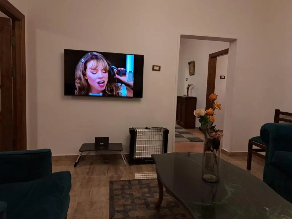 Three bedrooms apartment Nile view maadi
