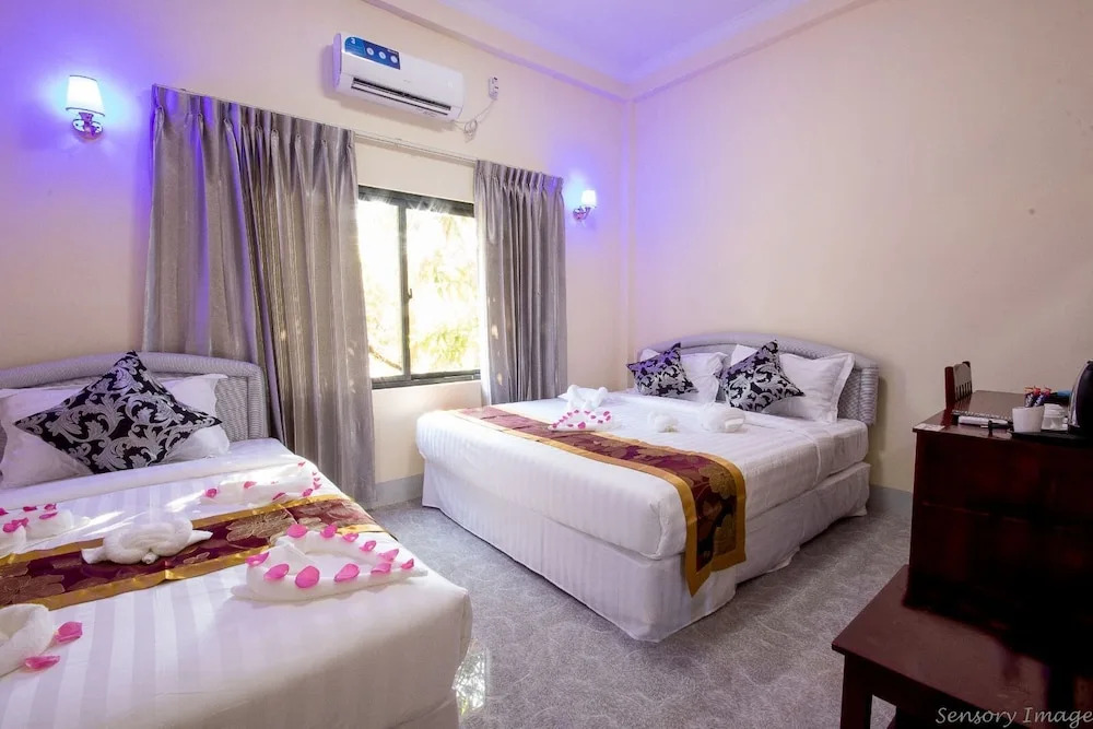 SKY Lodge Ngapali