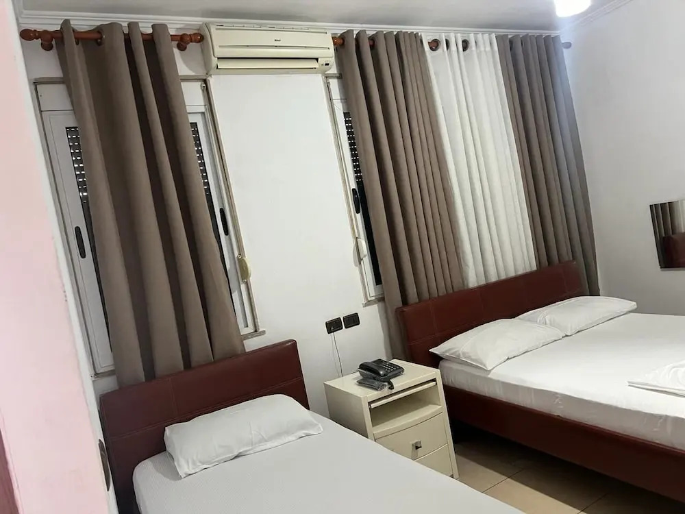 Hotel 51