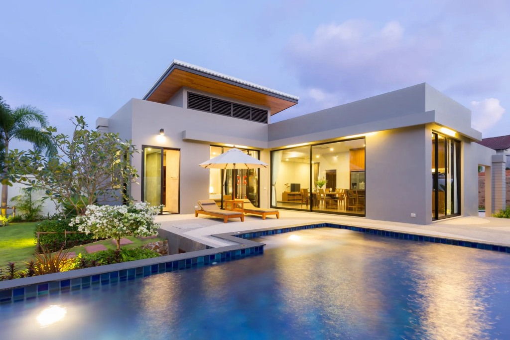 VILLA TOBA Pool Baan Bua Estate Naiharn beach