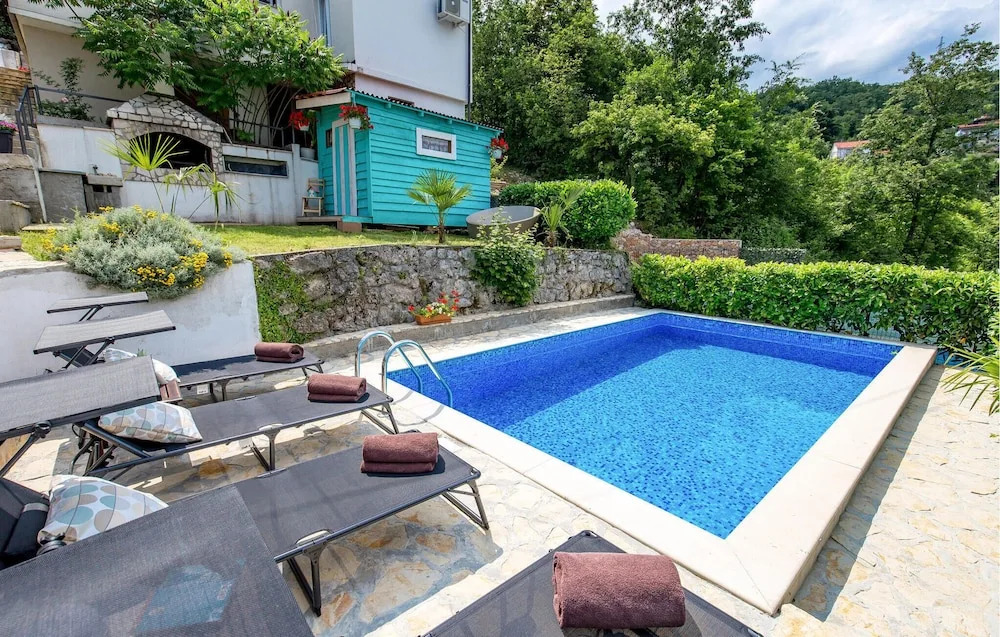 Stunning Home In Rukavac
