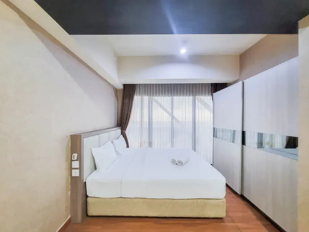 Cozy Studio Room at Uttara The Icon Apartment By Travelio