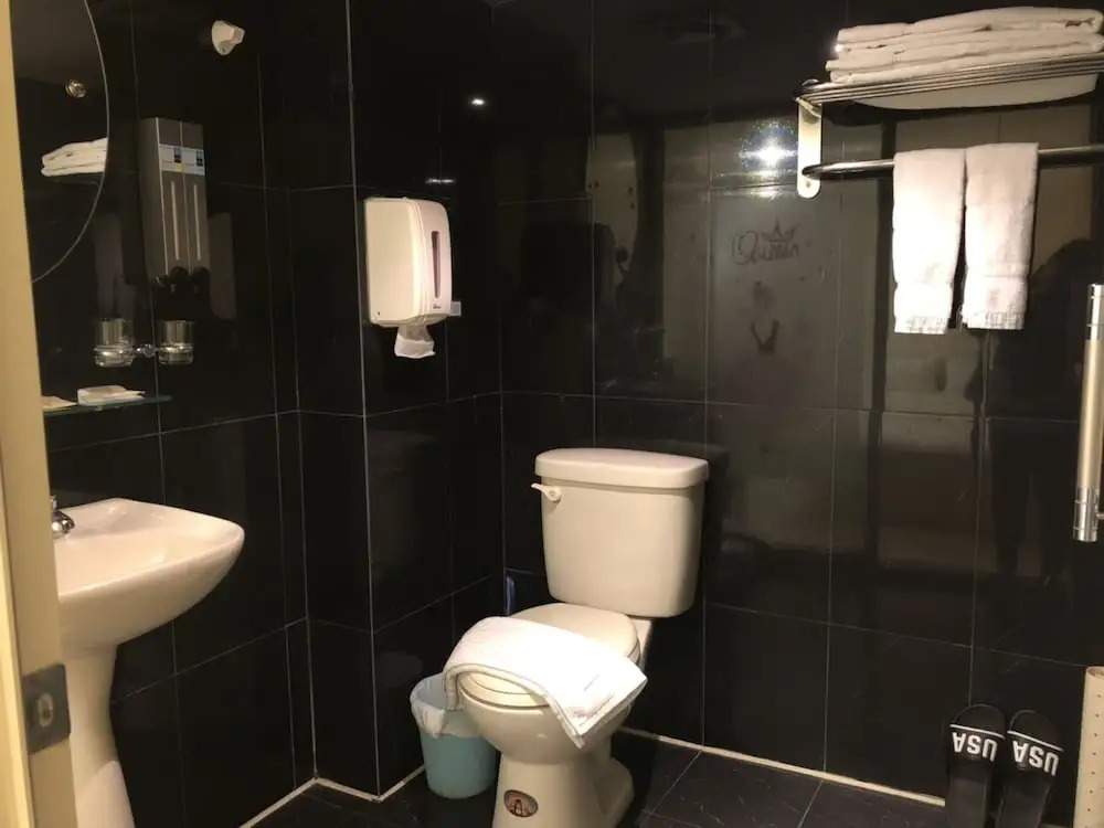 Travel Young Hotel