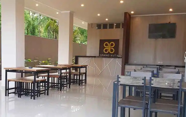Grand Kuta Hotel Lombok - Pool - 43 inch Google TV - Strong 60Mbps WiFi - New Enhanced Management