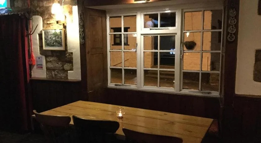 The Harrow Inn