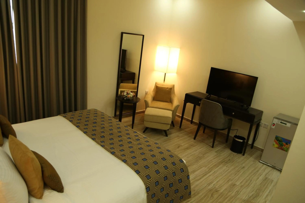 Uptown Hotel Apartment Fujairah By Gewan