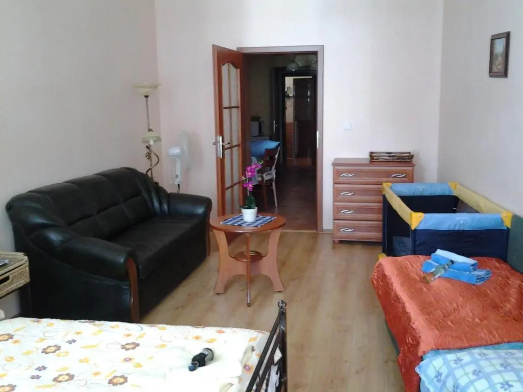 Apartmany u tri jehnatek