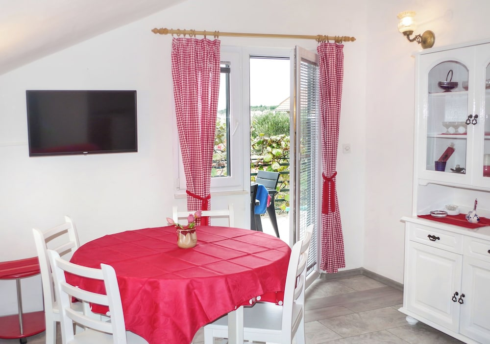 Apartments Nives