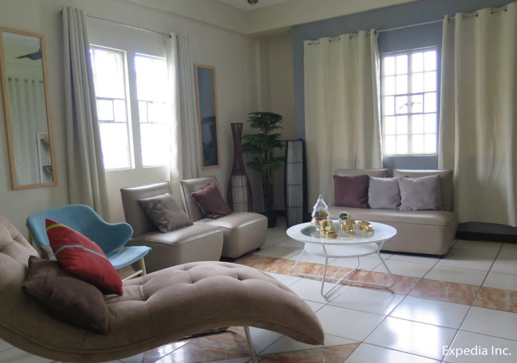 Tagaytay Modern Guesthouse City Center