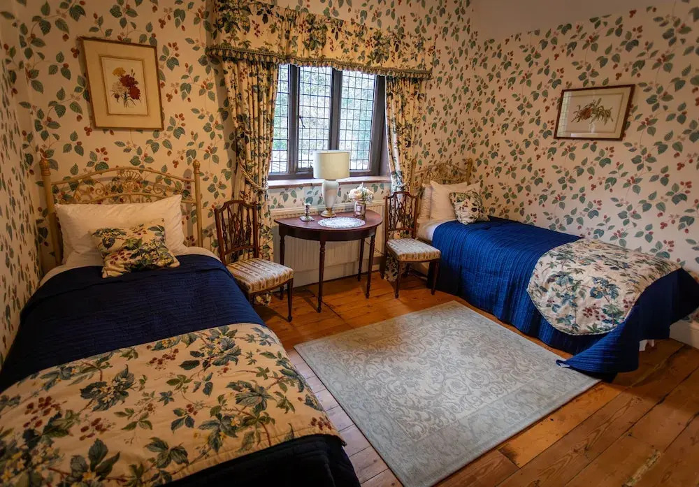 Rowden Abbey B&B
