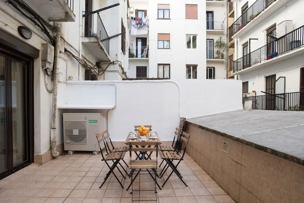 001 / Cantabric Plaza, Near La Zurriola Beach - Apartment for 8 People in San Sebastián