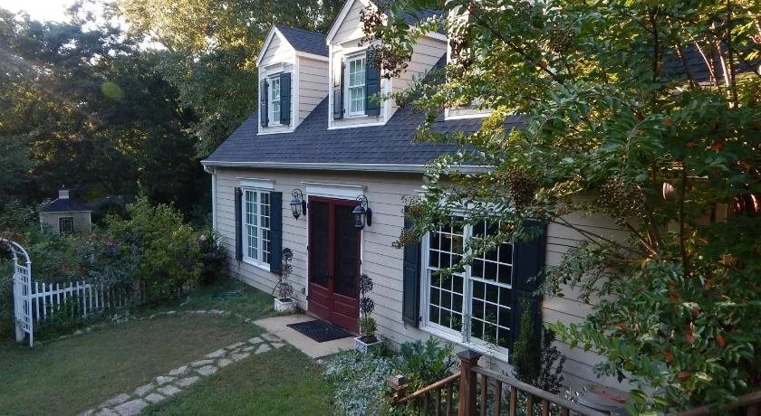 The Cottage Bed & Breakfast