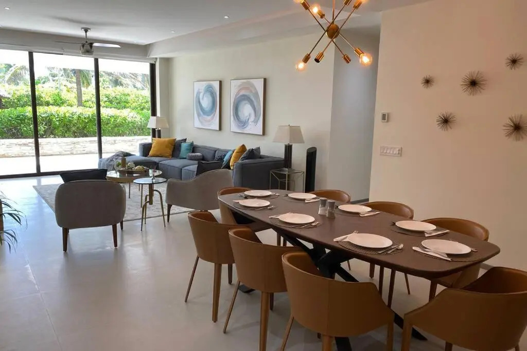 Luxurious First-Floor Apartment in Isla Residences