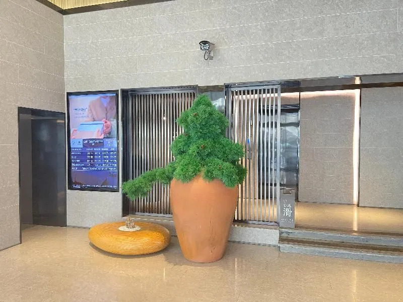 Ji Hotel(Shanghai Nanxiang Ancient Garden Branch)