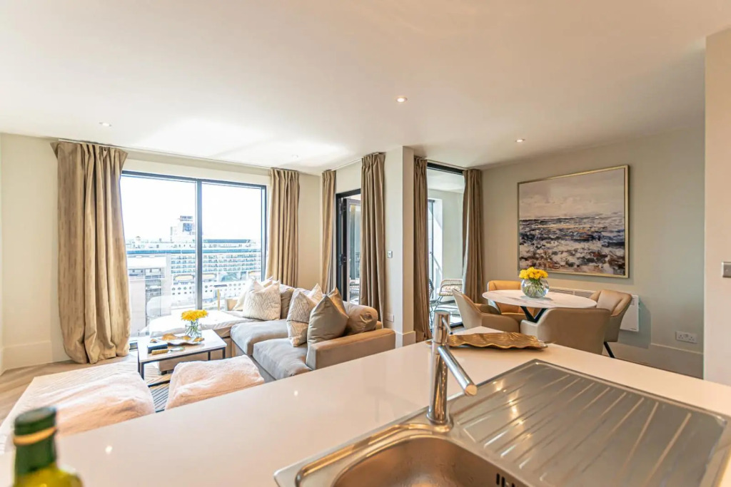 NOVU Apartments Liverpool Waterfront