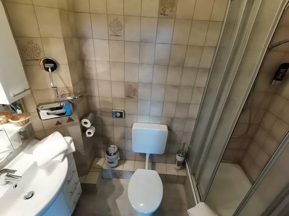 Hotel Kitzinger Hof an der B8
