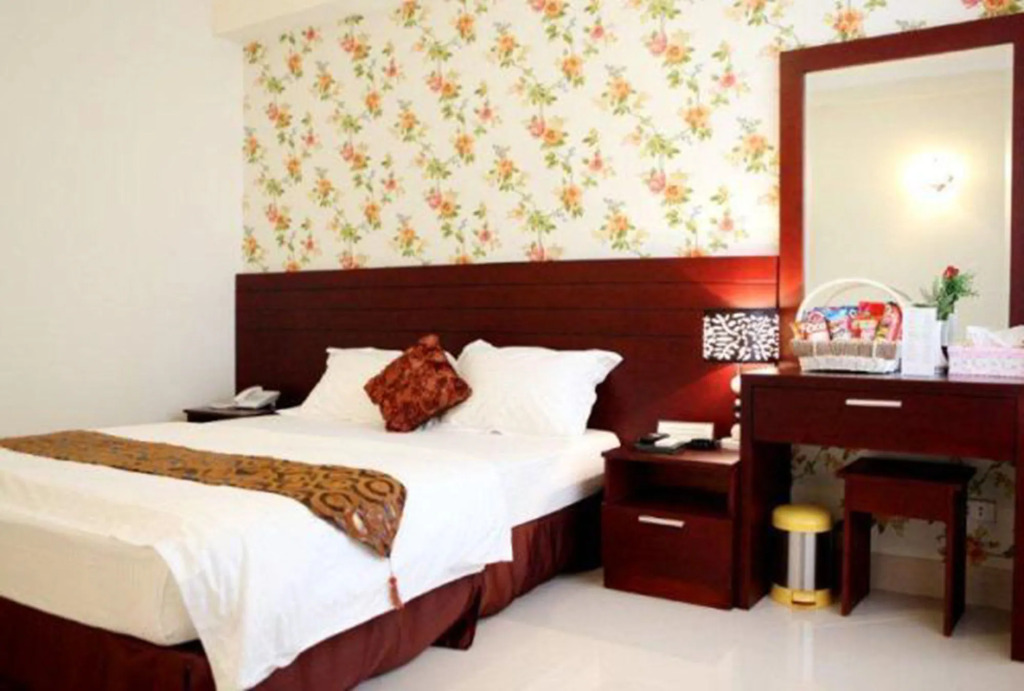 Hanoi Amore Hotel & Travel